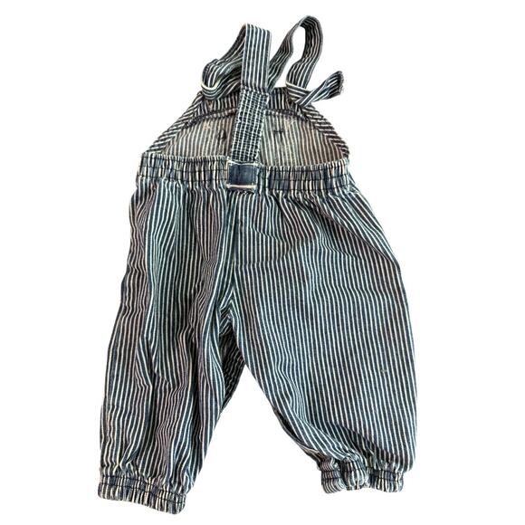 Vintage Osh Kosh size 3-6 months romper railroad stripe shortalls bandana - Picture 2 of 3